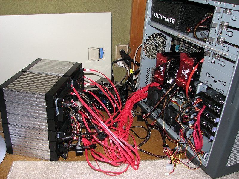 Figure 2. Shigeru Kondo’s homebrew PC, which currently holds the world record for computing digits of π.